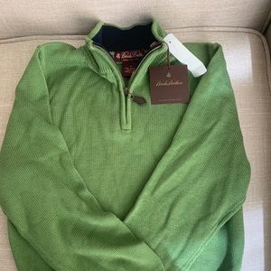 Brooks Brothers green  boys pullover sweater S.